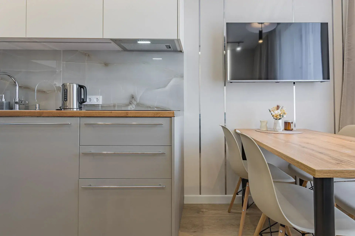 Апартаменты на Бориса Панина 3