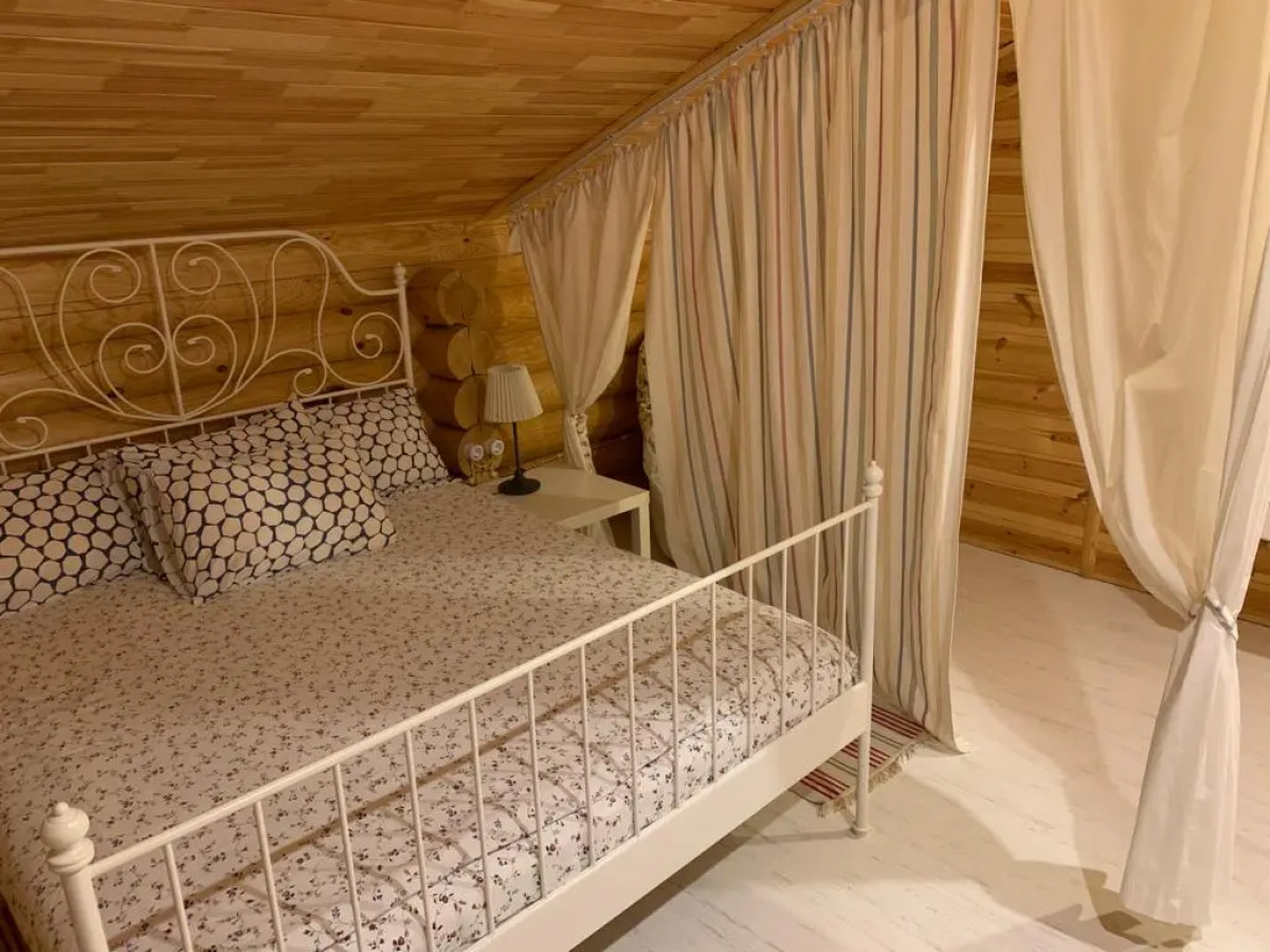 Дом с Бассейном