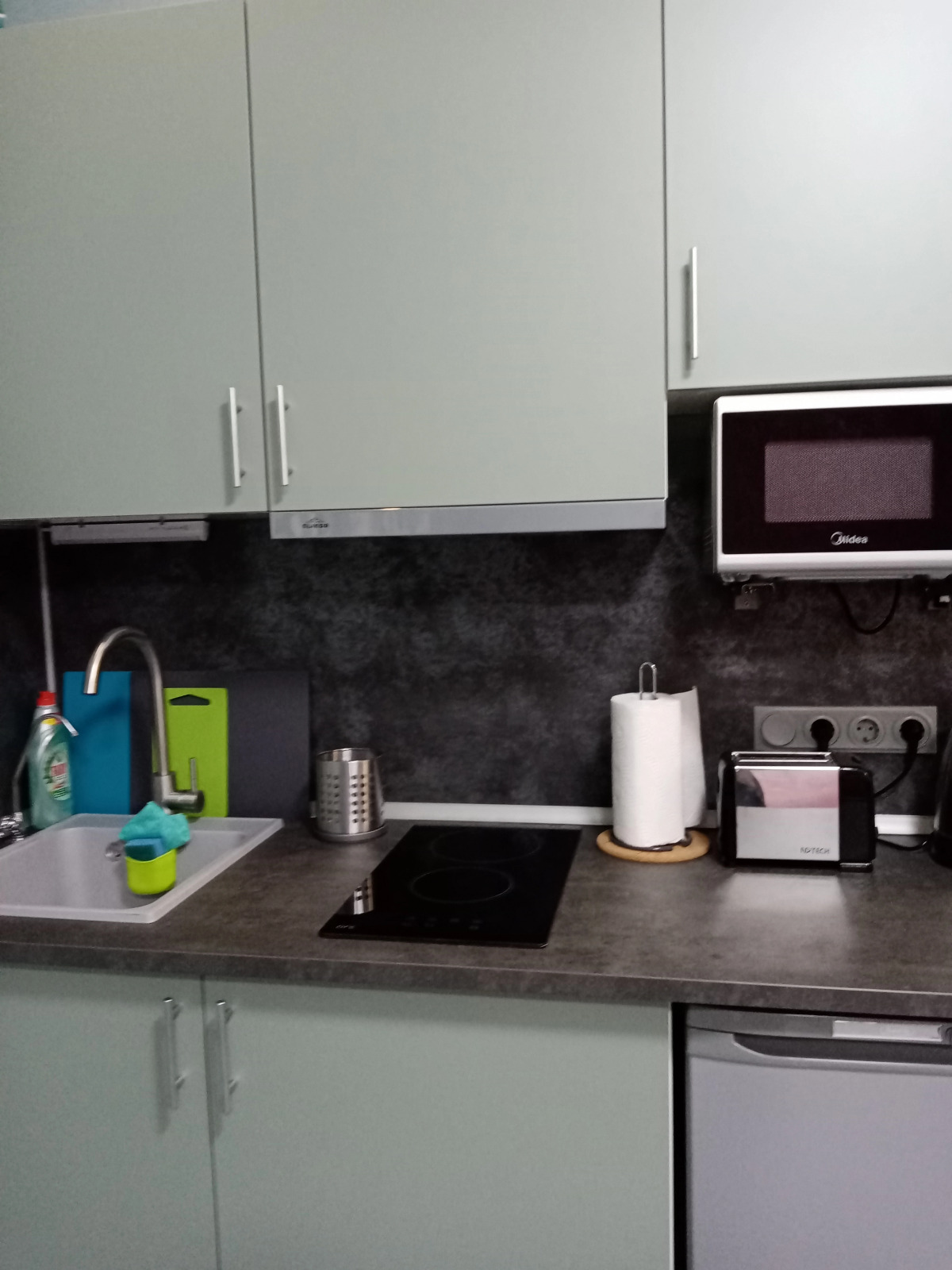 Апартаменты Листья на Автозаводской