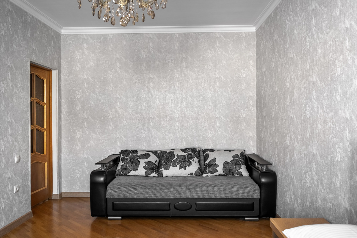 Квартира с обновлённым Ремонтом в закрытом дворе