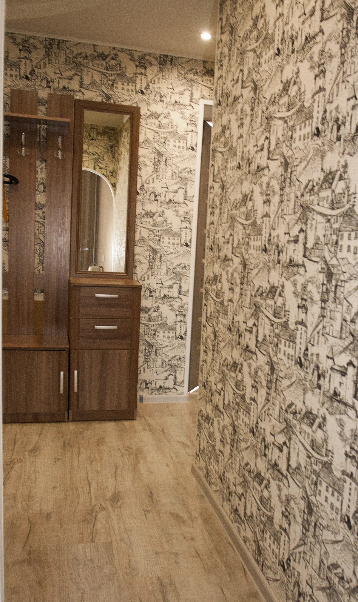 Апартаменты 2-комнатные с 1 спальней №1