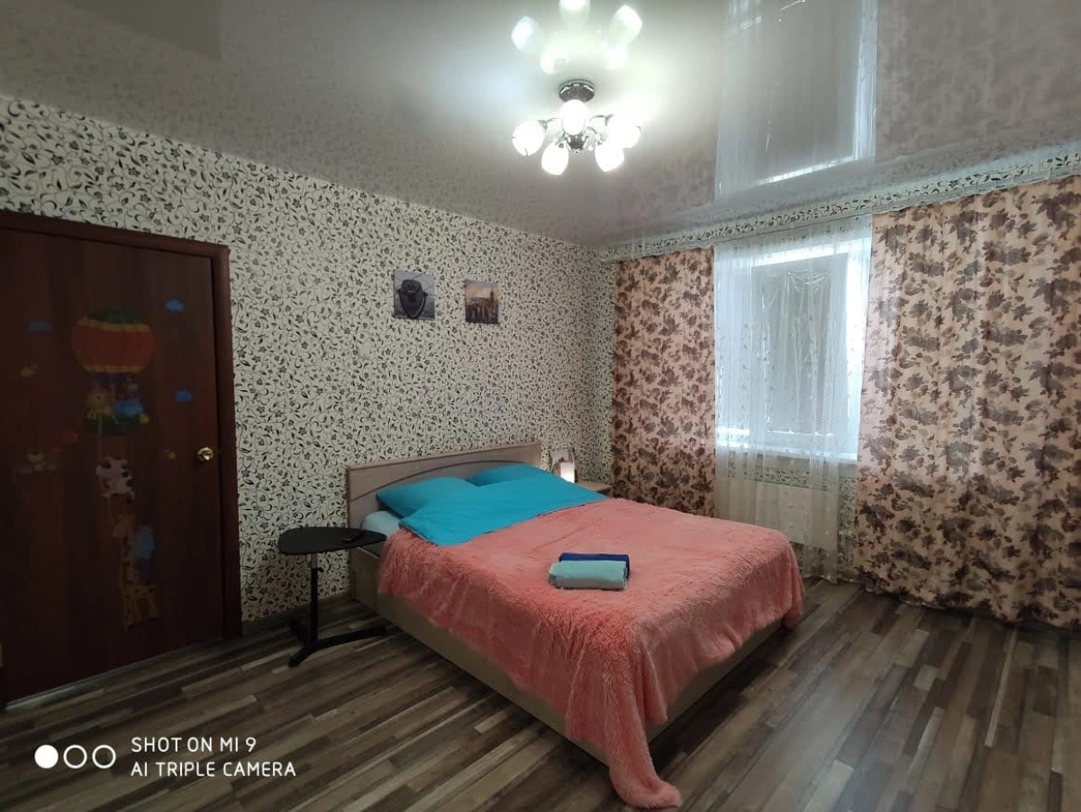 Апартаменты рядом с МНТК Фёдорова Титова 234/1