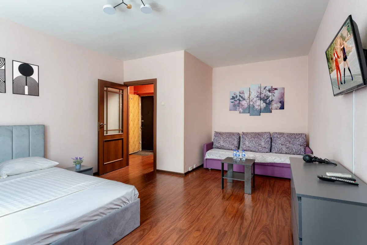 Апартаменты Bestflat24 на улице Большая Спасская 8