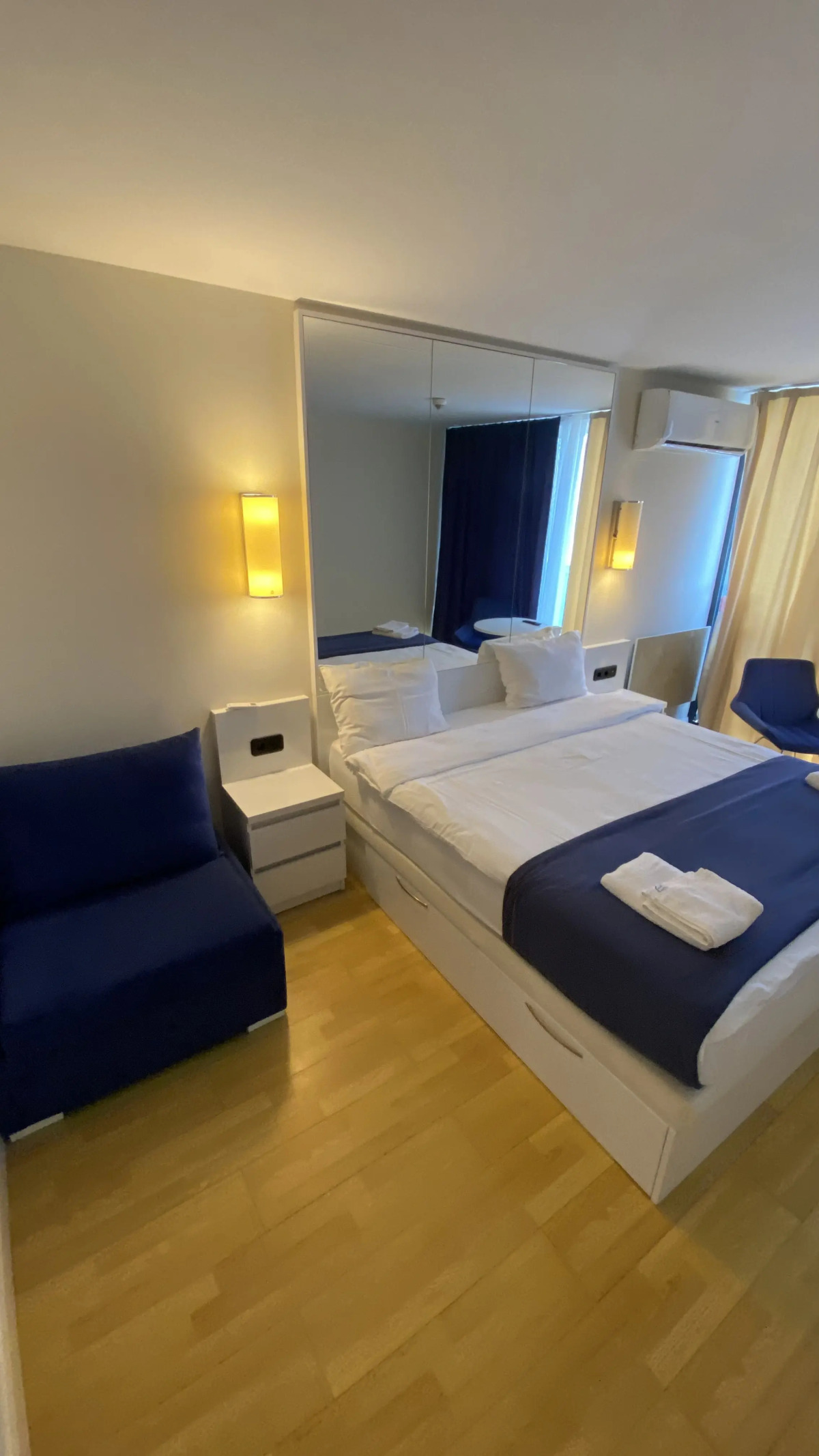 Апарт-отель Орби Сити у МариНика