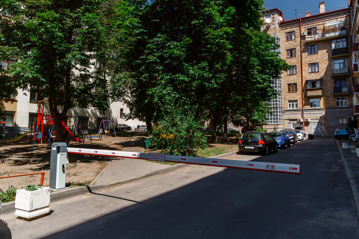 Апартаменты InterLoft 1 Old Town Free Parking Wi-Fi 100/50 Smart TV