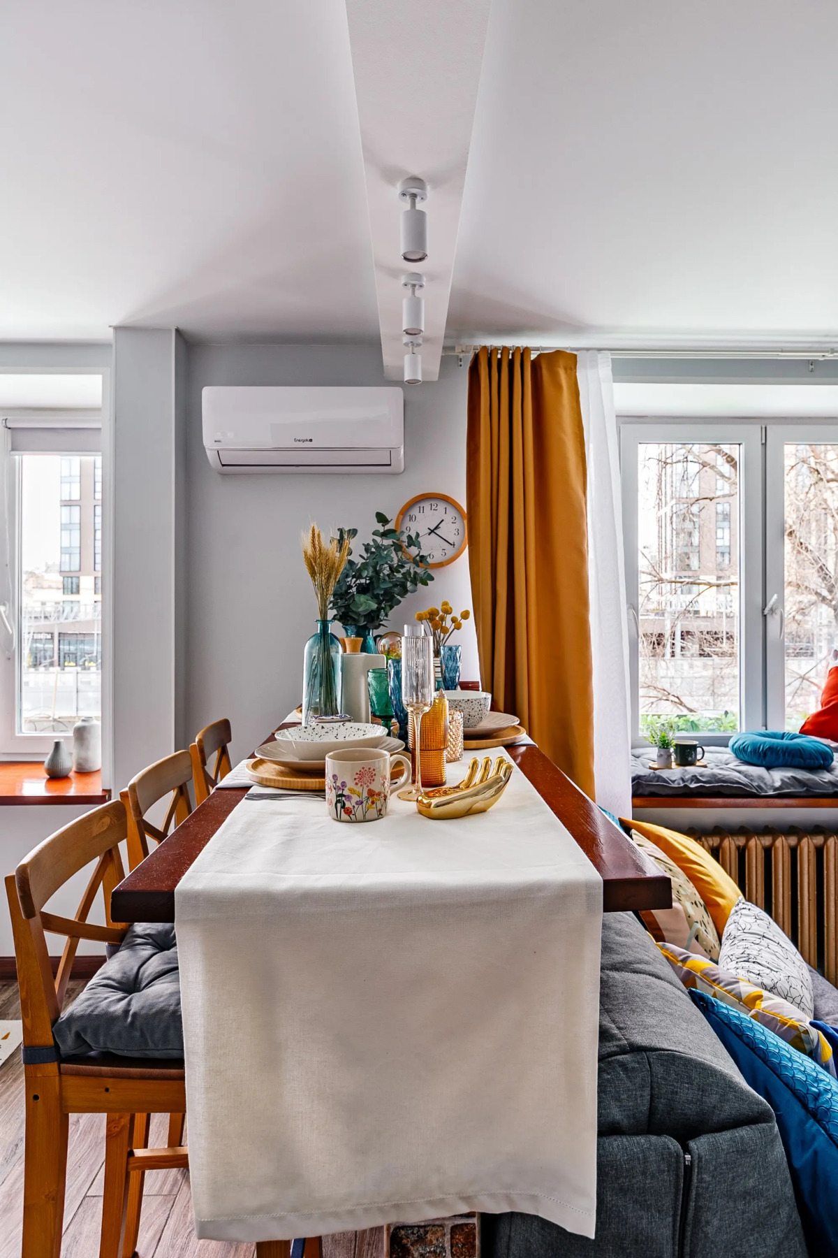 Апартаменты Butyrsky Cozy with Terrace, Parking and King-size Bed