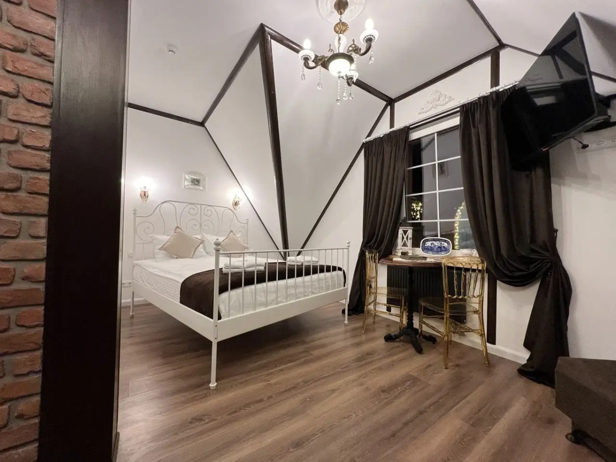 Апартаменты Amber One Apartments