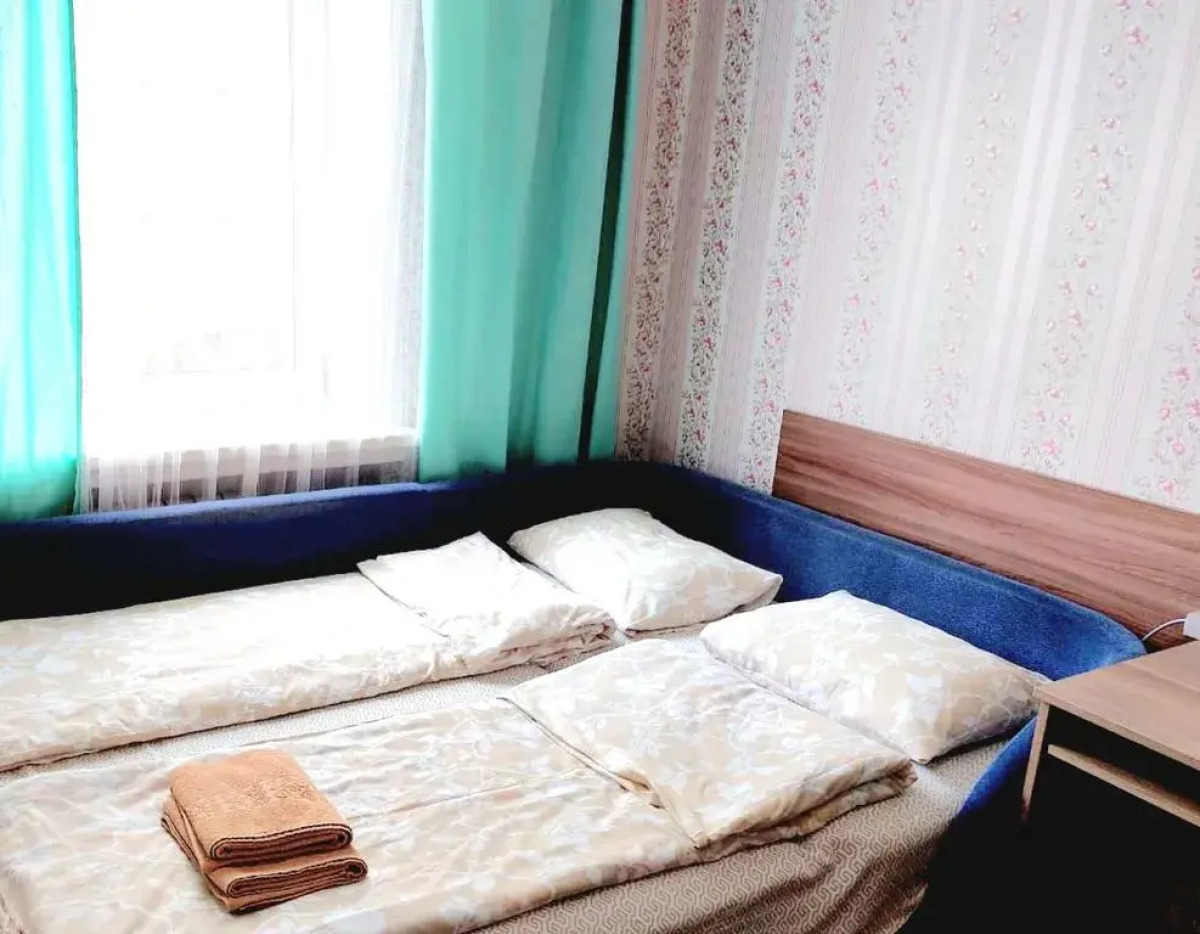 Квартира у Часовой Башни с Просторной Кухней