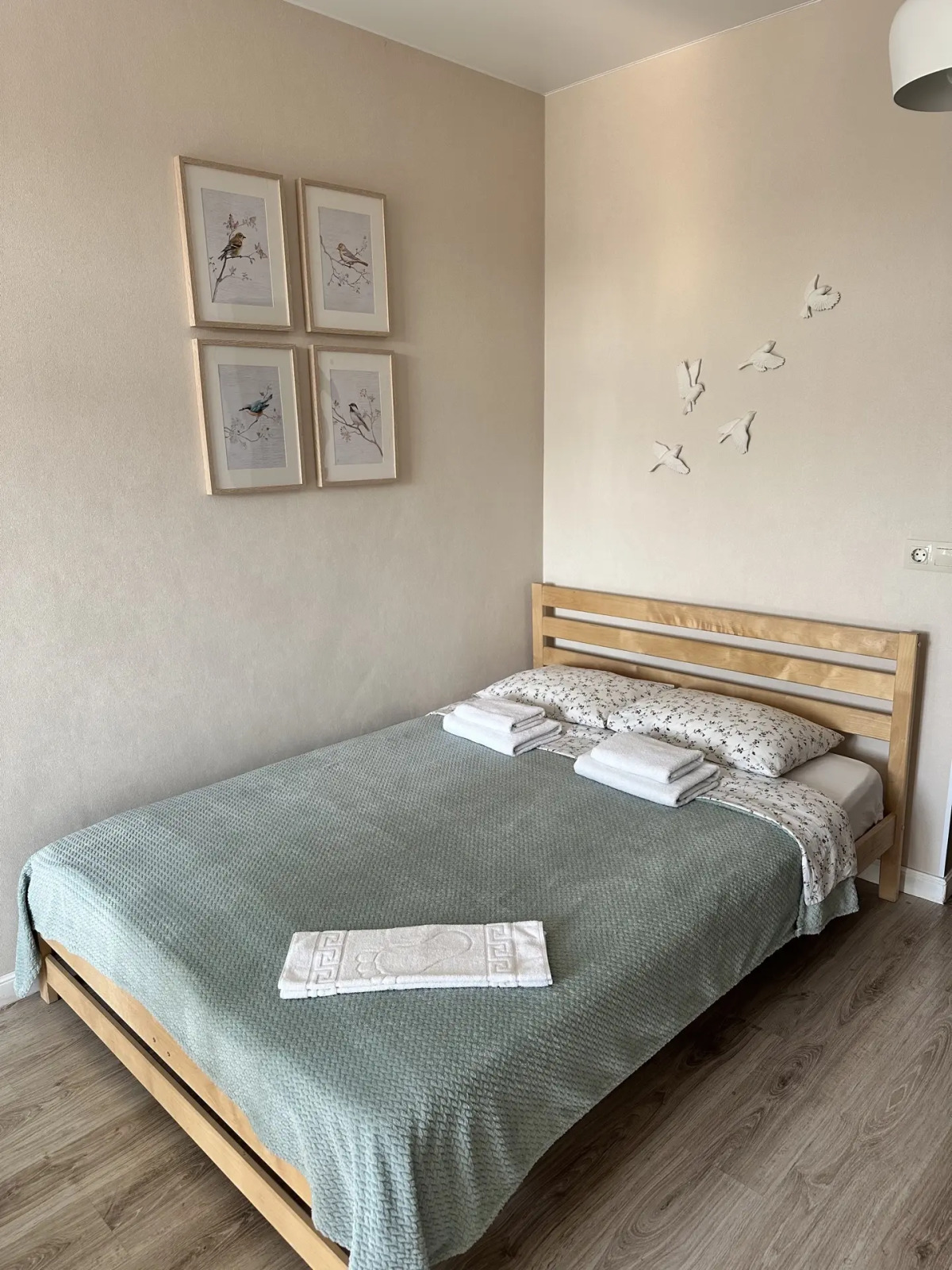 Апартаменты Studio With Lake View