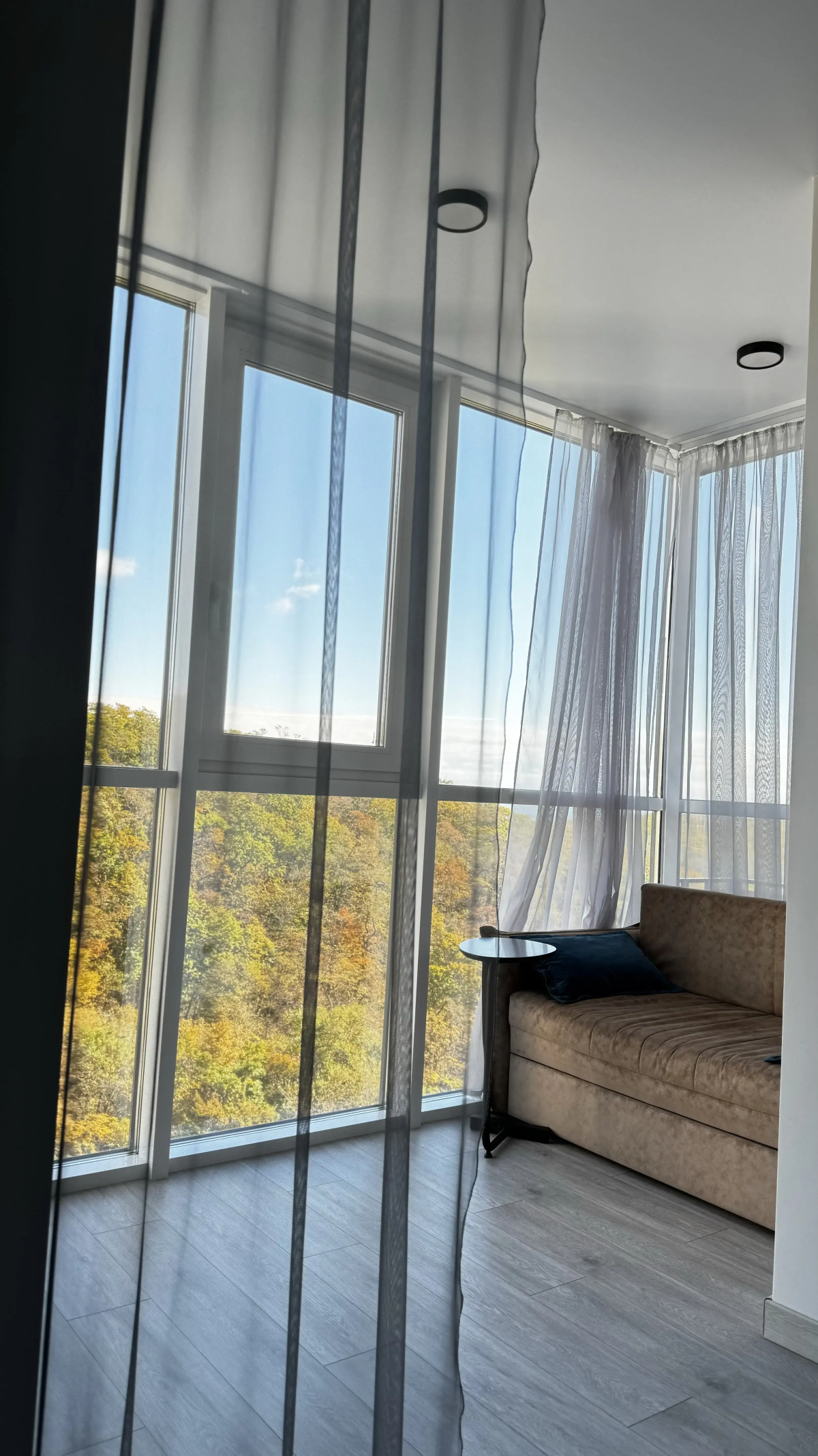 Апартаменты с Видом на Лес и Море