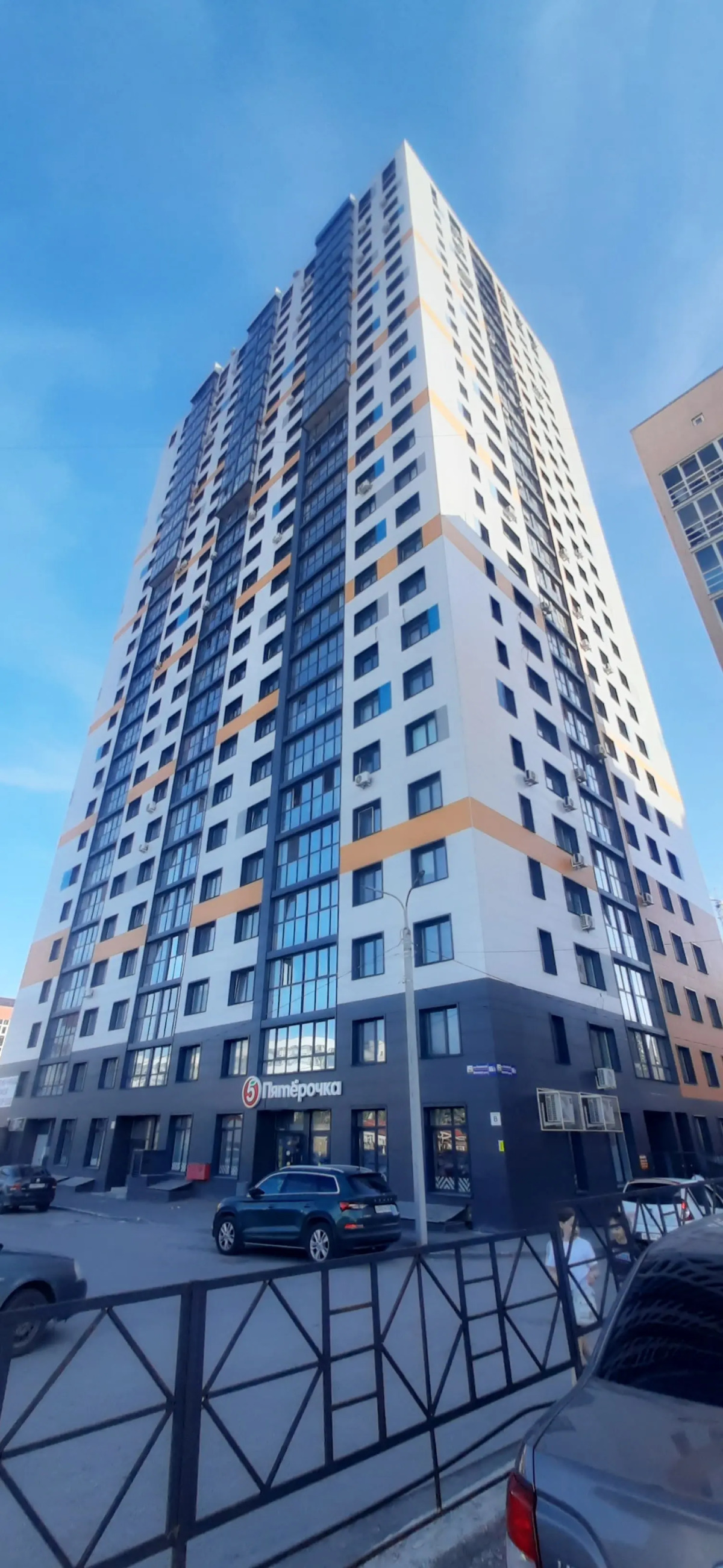 Квартира - студия рядом с проспектом Октября.