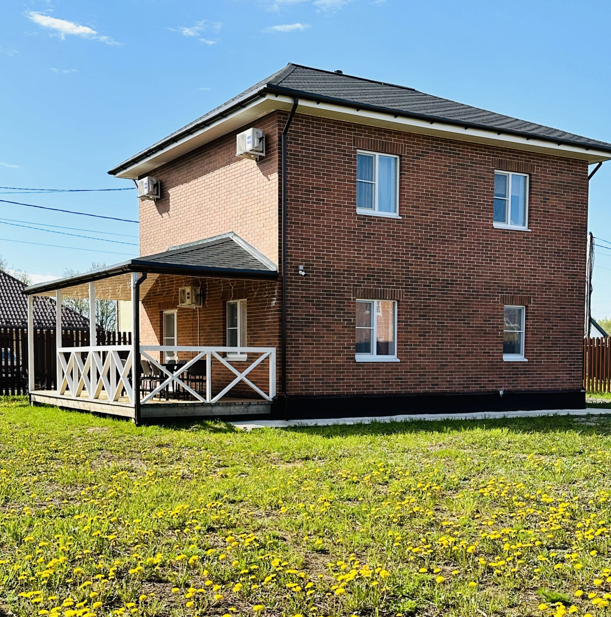 Частный дом  Счастливый