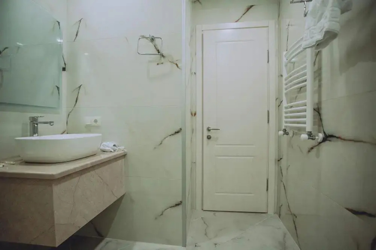 Отель Royal Medis