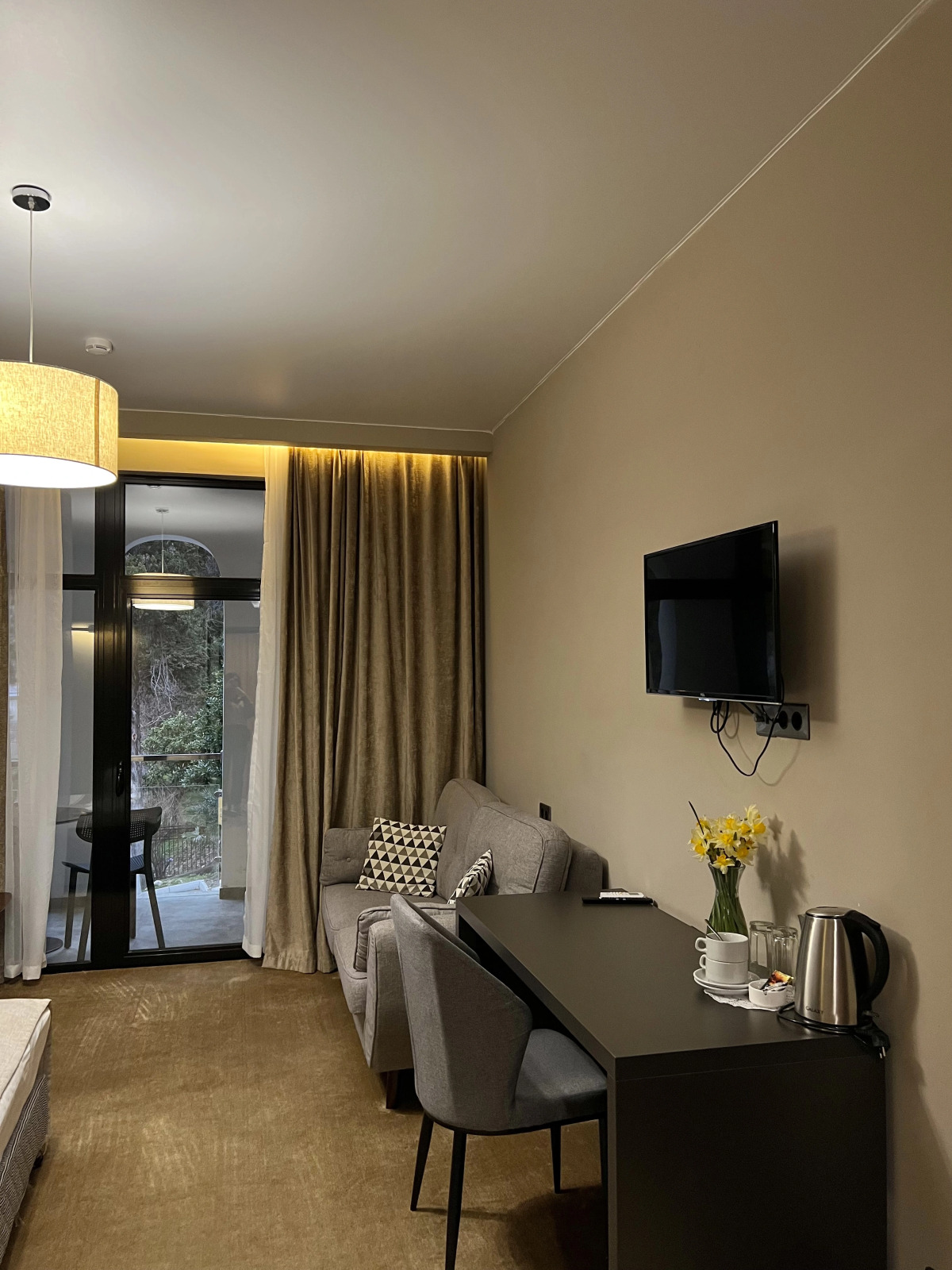 Abaash Afon (Абааш Афон)