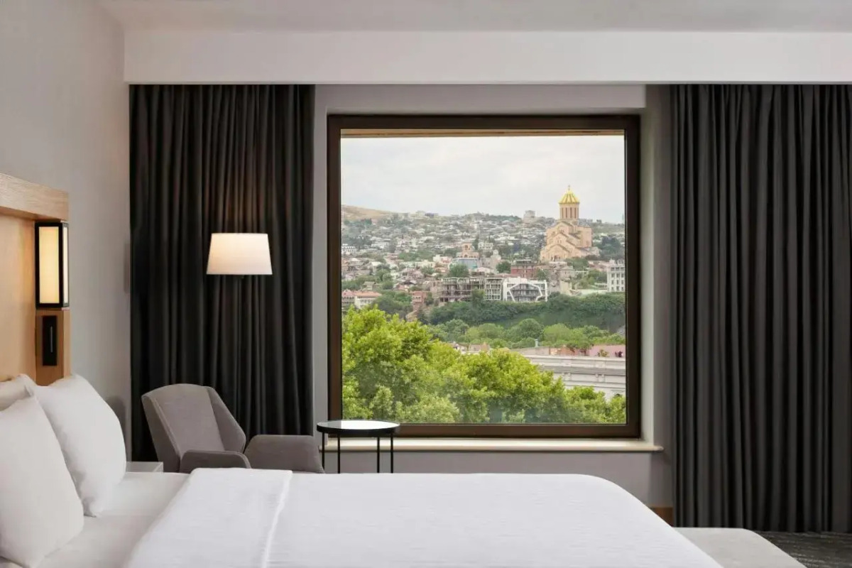 Отель Courtyard by Marriott Tbilisi