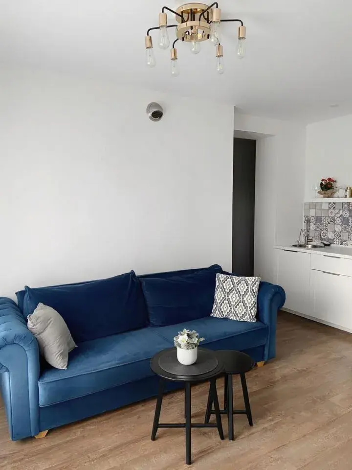 Квартира на Колмовской Набережной 83