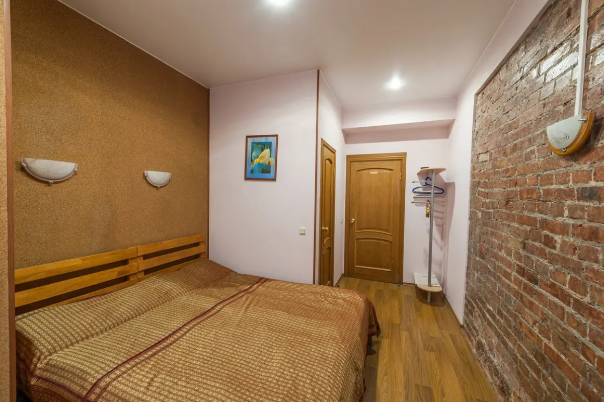 Меблированные комнаты Canny House