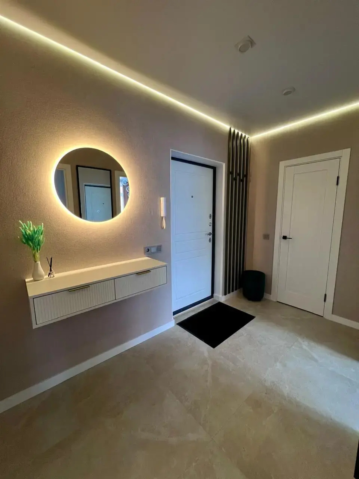 Апартаменты с дизайнерским ремонтом в Иноземцево