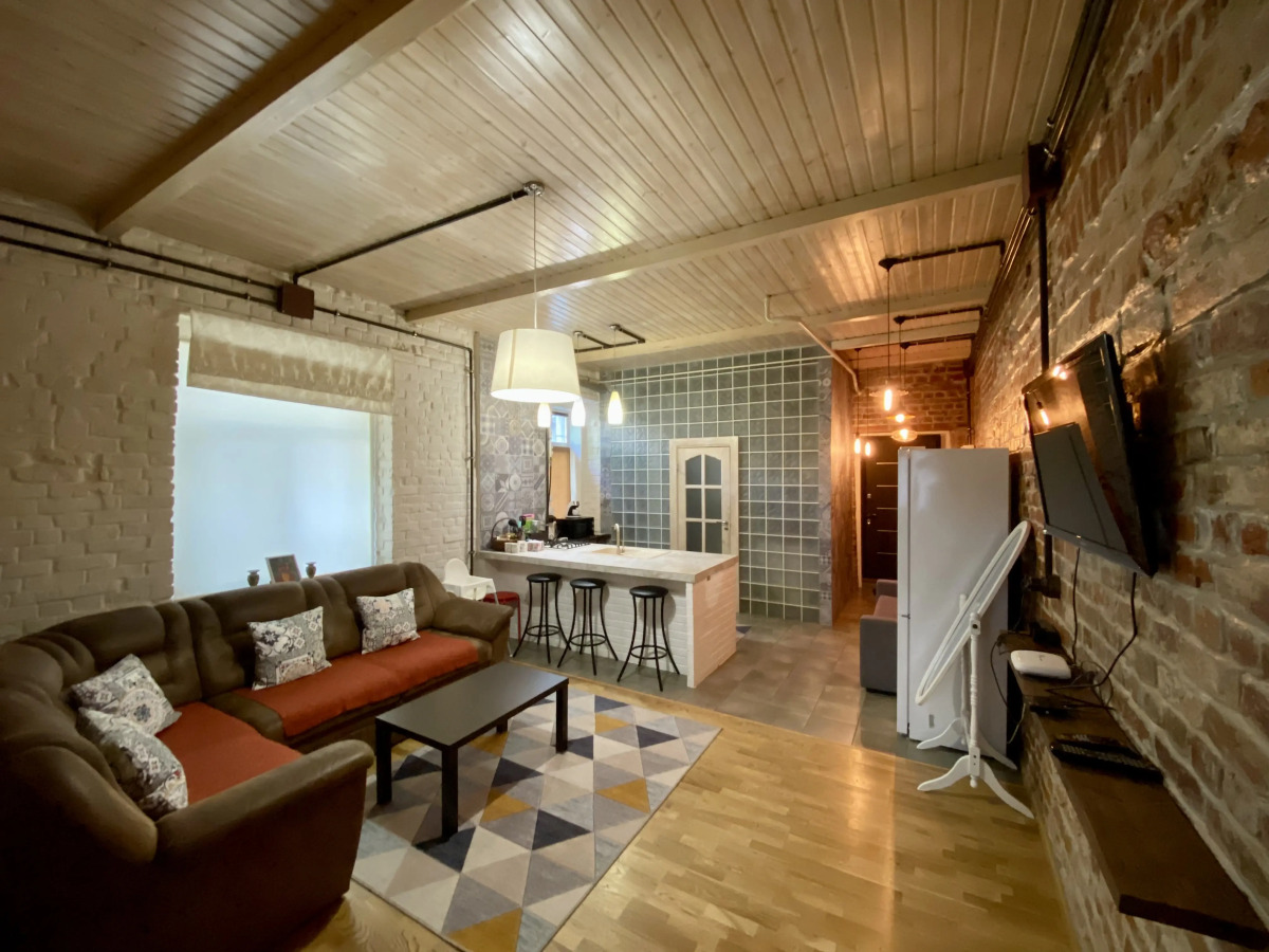 Апартаменты Ленина 15