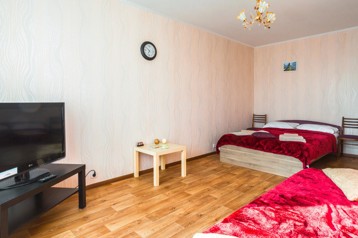 Апартаменты 1 шаг на Белы Куна 13