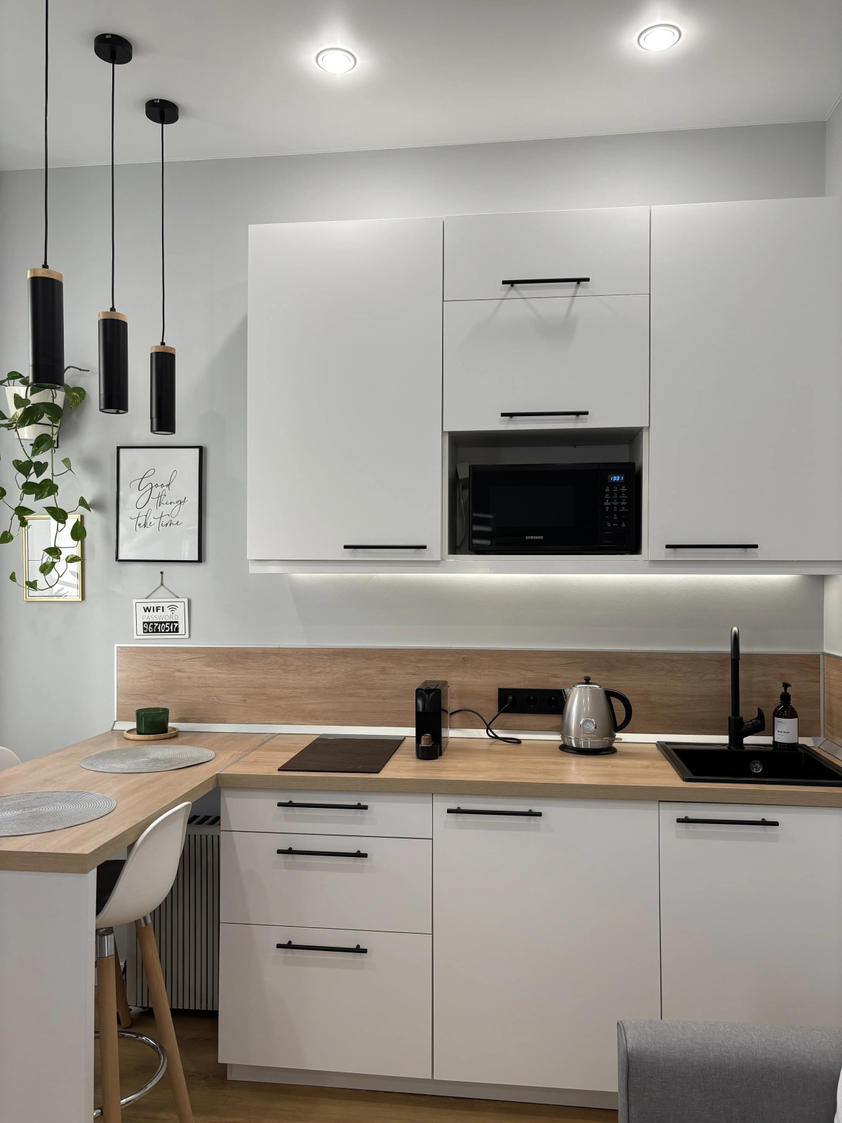 Квартира с парковкой в центре Санкт-Петербурга 1