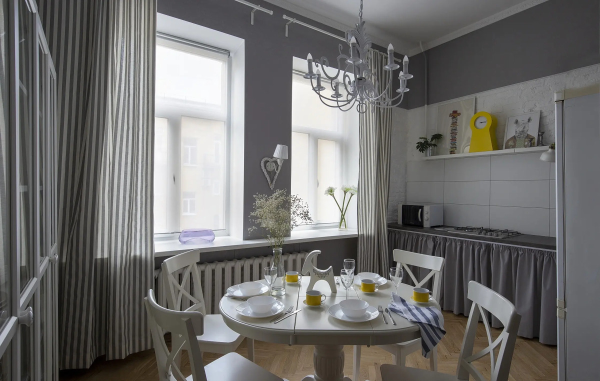 Апартаменты Город Рек на Большой Морской 6 у Дворцовой площади