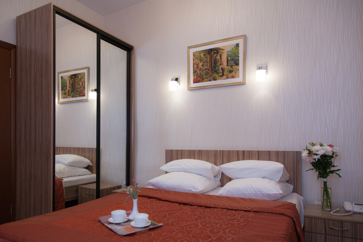 Отель Высотник