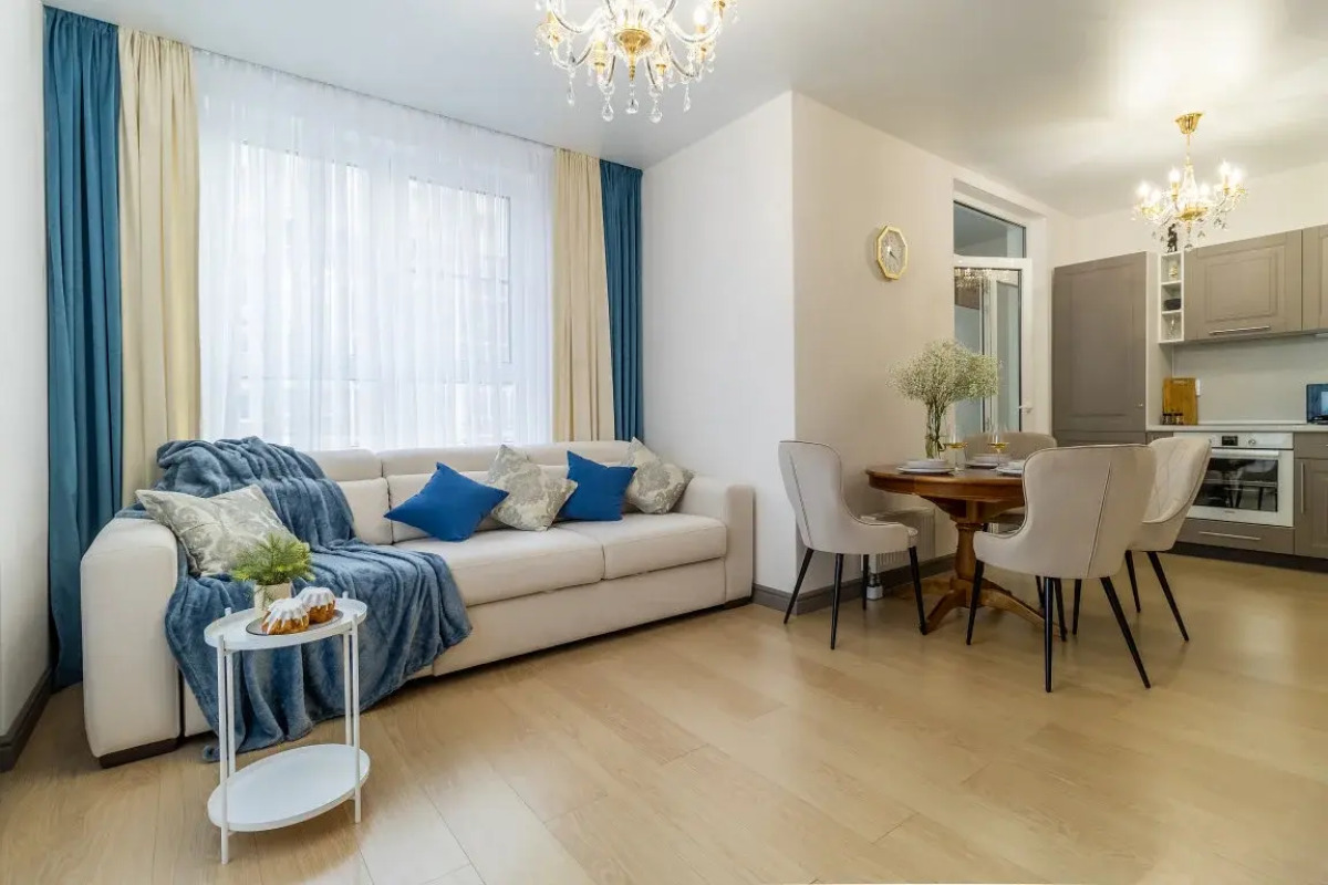 Квартира Сеть Апартаментов ЧемодаНН на 11 Этаже