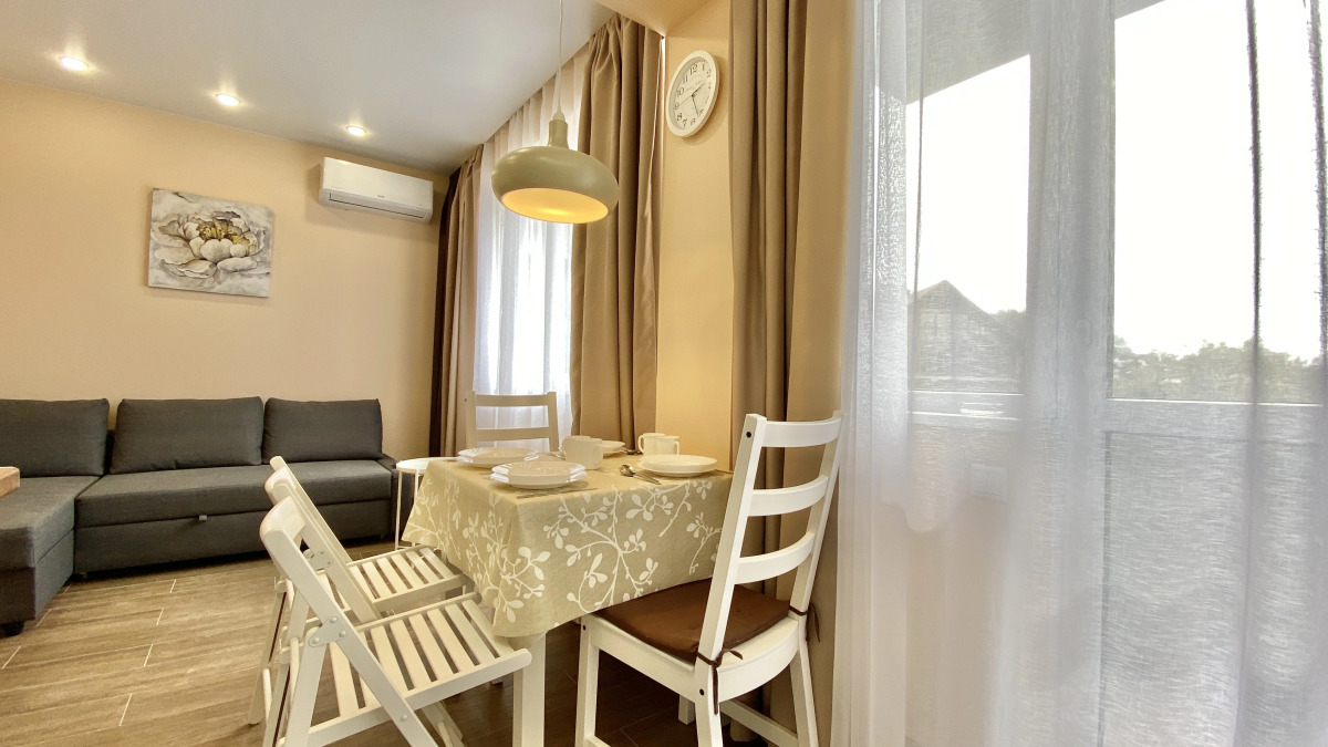 Апартаменты Альфа Амбровая