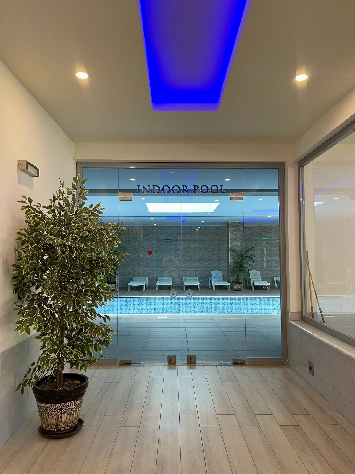 Апартаменты SA Nice 1bd Flat