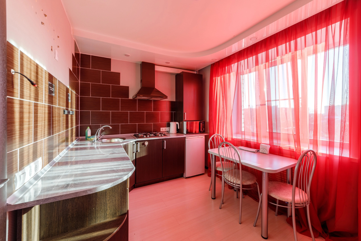 Квартира PrezentHaus на Чичканова 70б