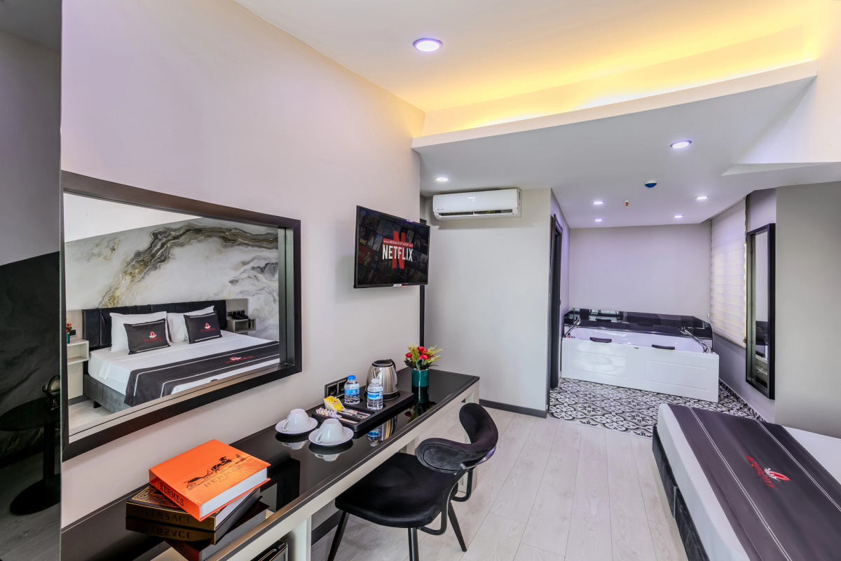 Intercity Airport Hotel