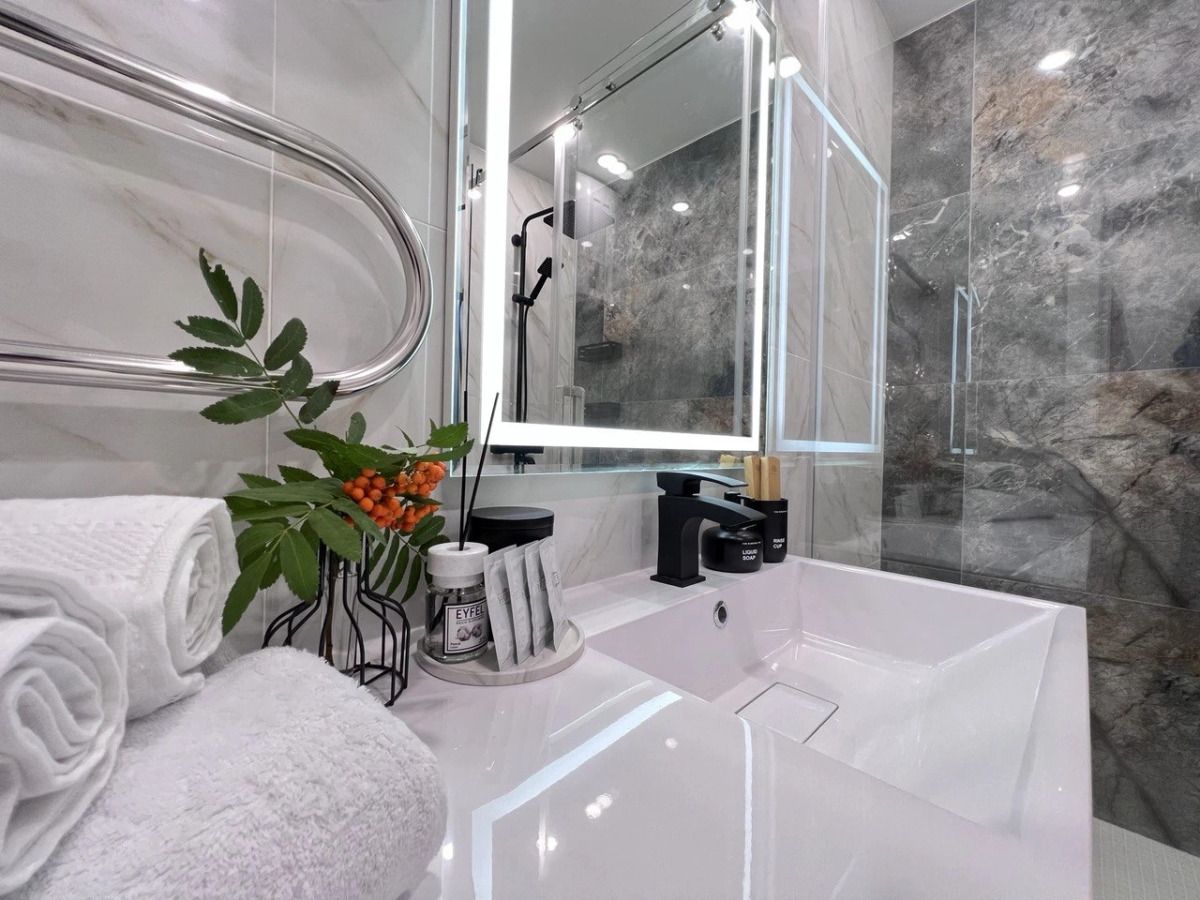 Апартаменты Bид на реку с террасы 13го этажа