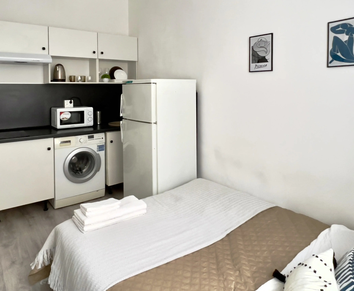 Апартаменты Happy People на Бульваре Зеленые Аллеи