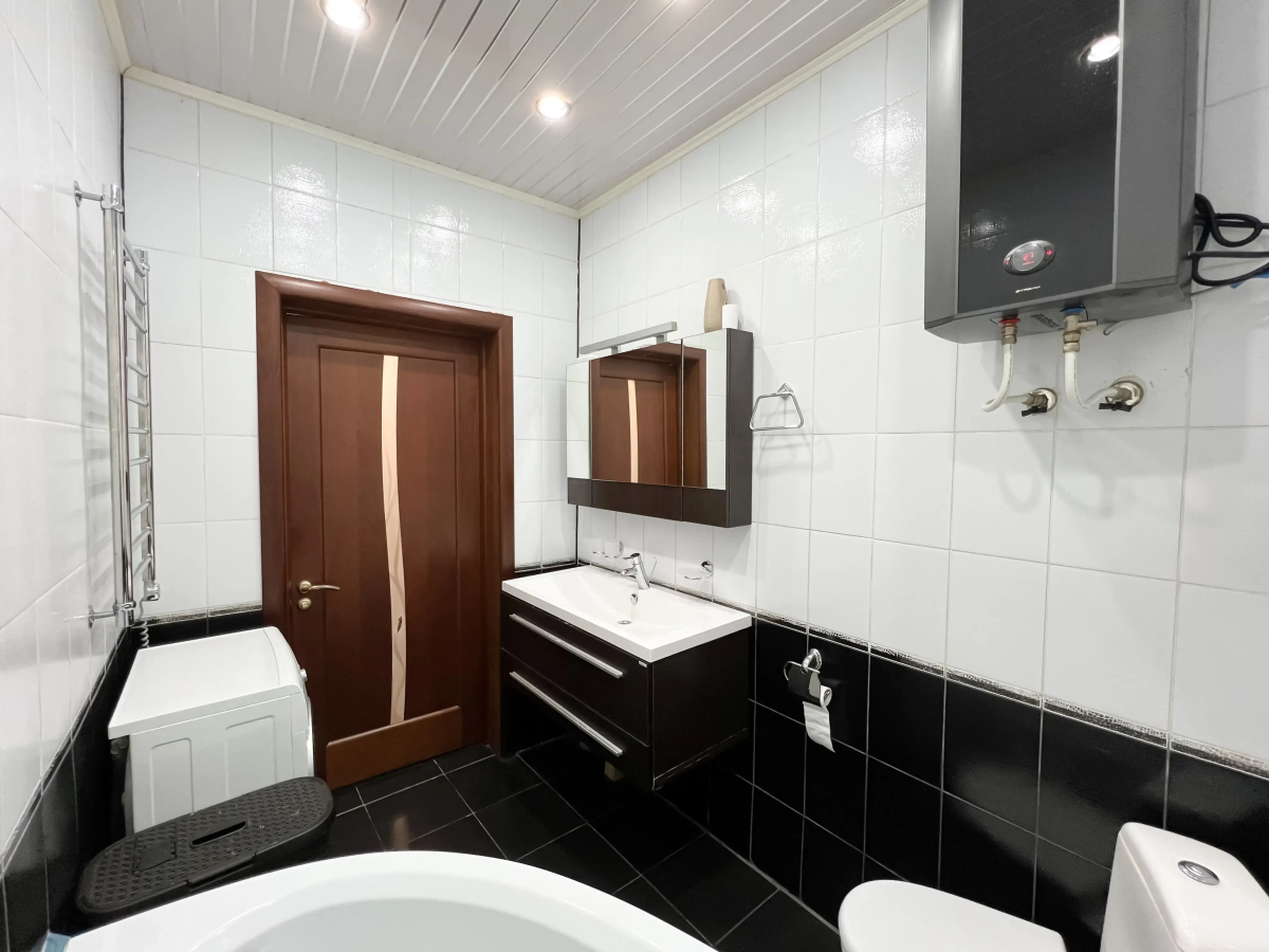 Квартира 1-комнатная  на Карла Маркса 6/1