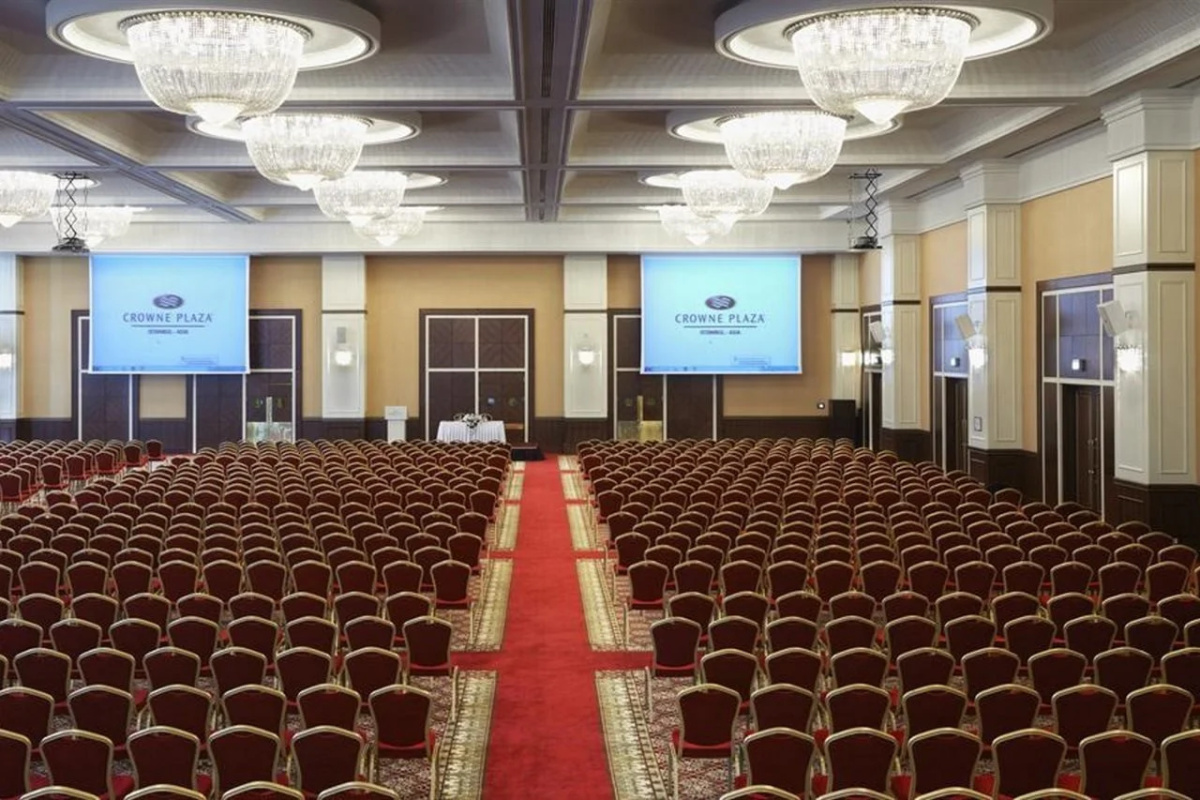 Crowne Plaza Hotel Istanbul - Asia, an IHG Hotel