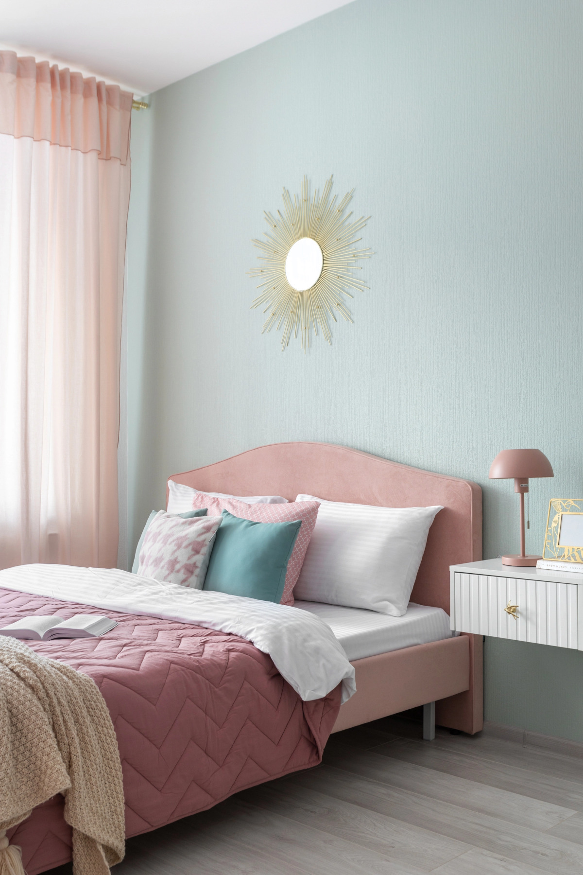 Квартира 50 Оттенков Розового