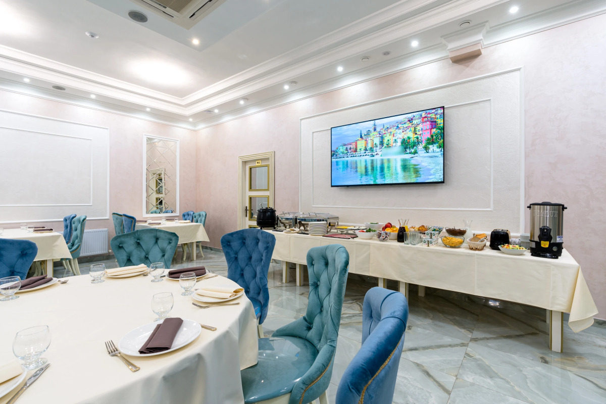 Отель Париж