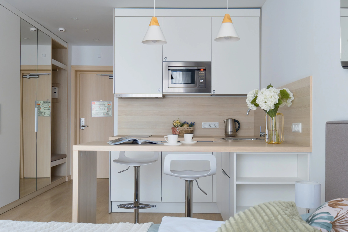 Апартаменты Live Here and Now