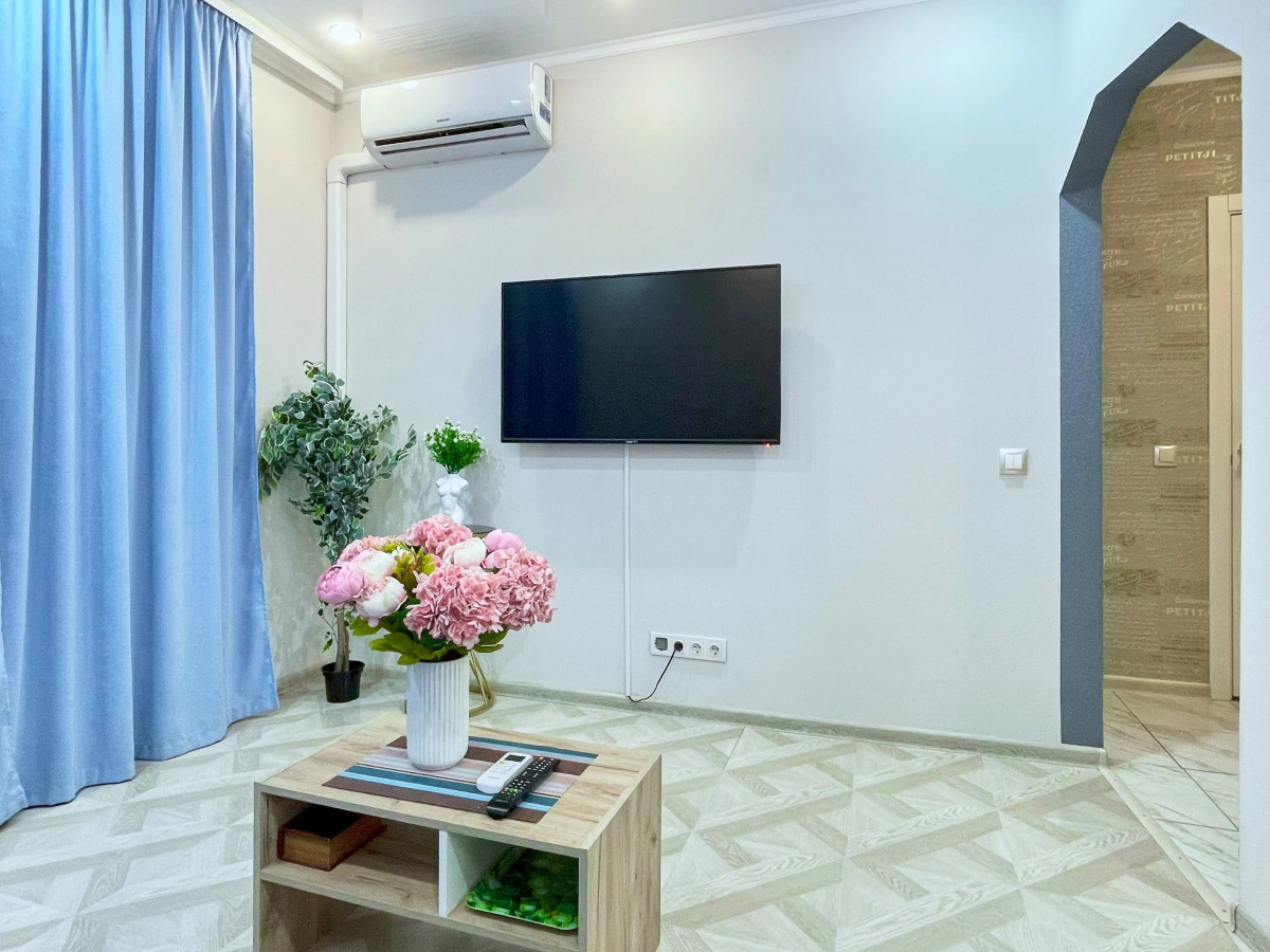 Квартира 1-комнатная 37 м²