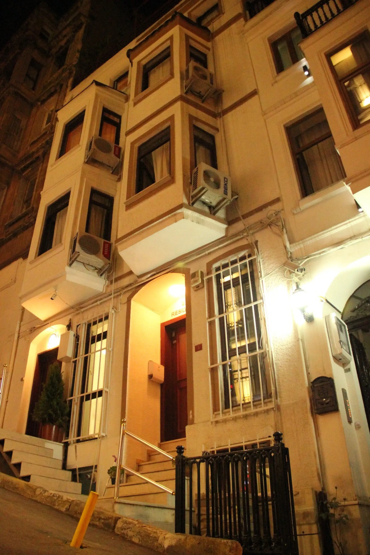 Отель Royal Pera Taksim