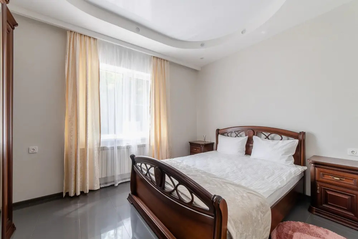 Апартаменты на улице Коммуны 2