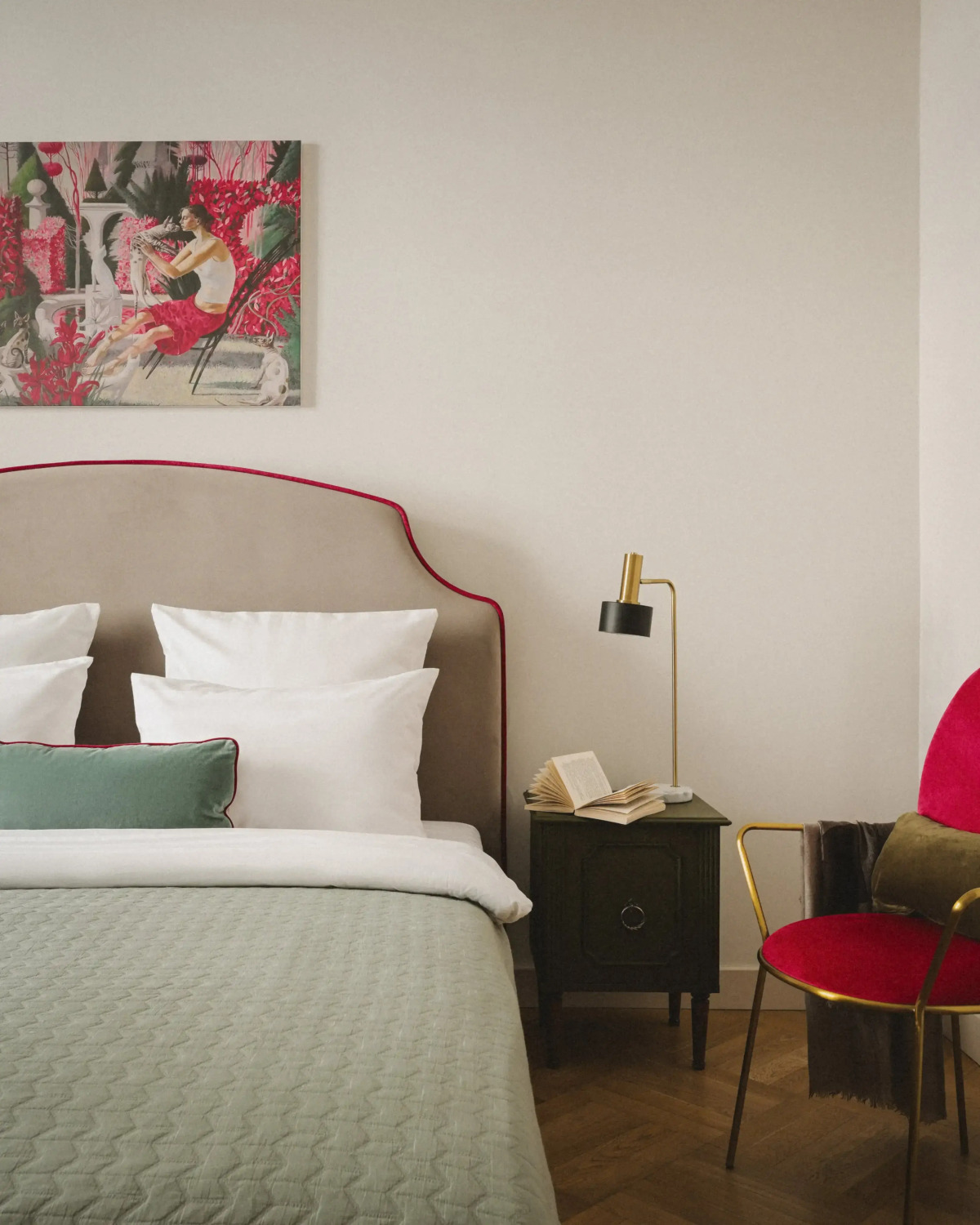 Апартаменты Minin Apartments у Эрмитажа 130 кв.м.