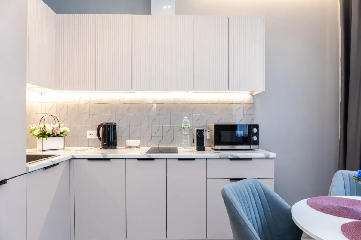 Апартаменты «Бордовый шик» в районе ВДНХ «Эстет Апарт»