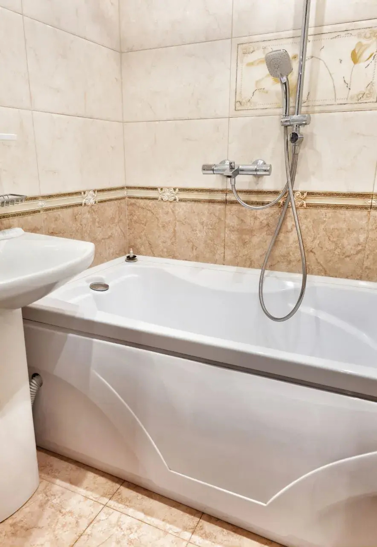 Апартаменты на улице Комарова 127Б