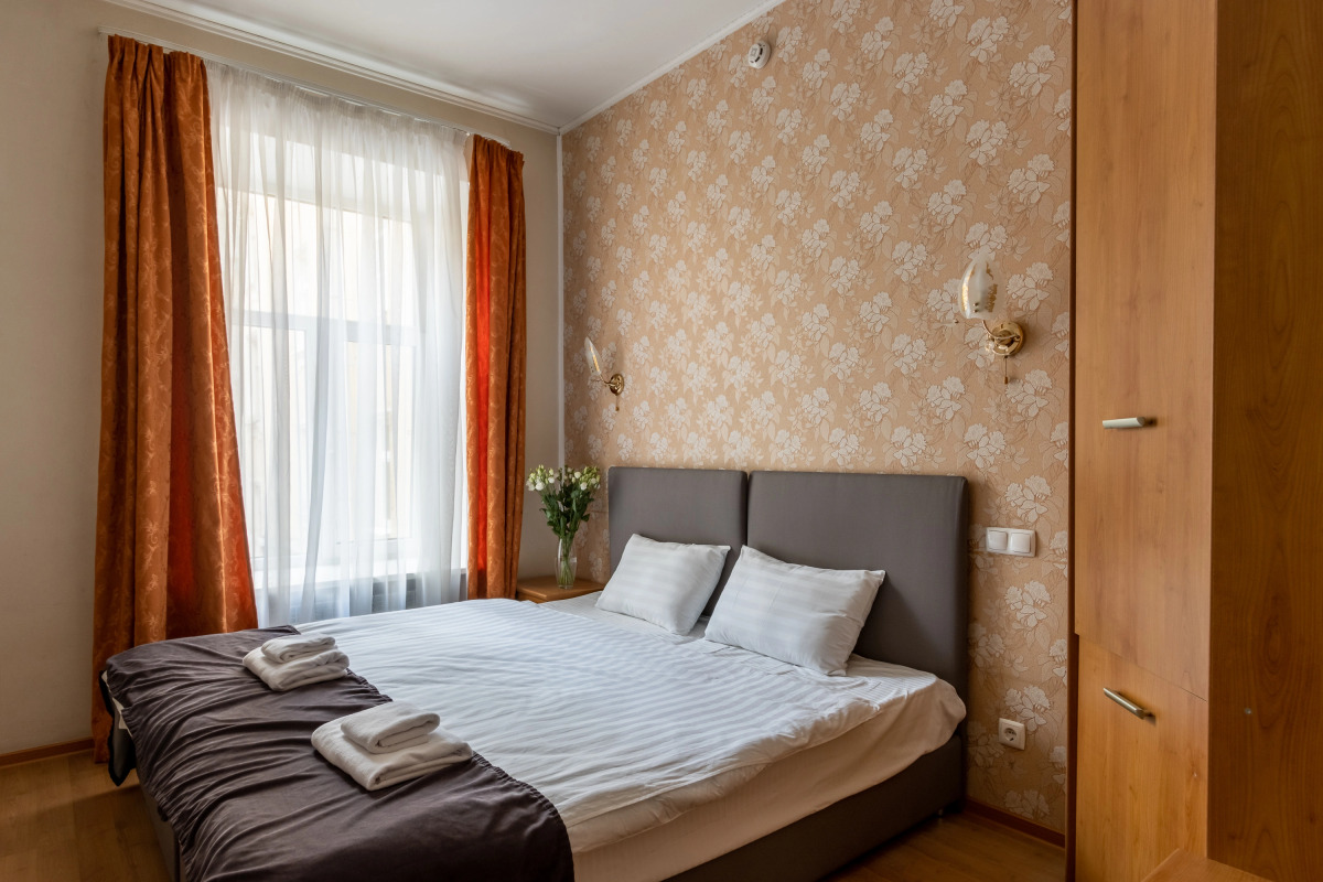 Меблированные комнаты Номера на Жуковского