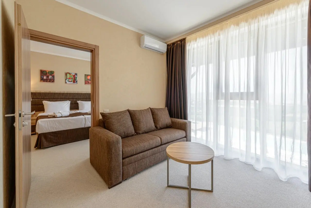 Отель Шато Пино