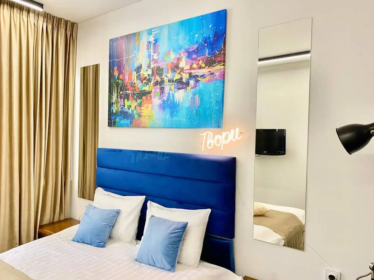 Апартаменты ParadeAparts на Советской 4а