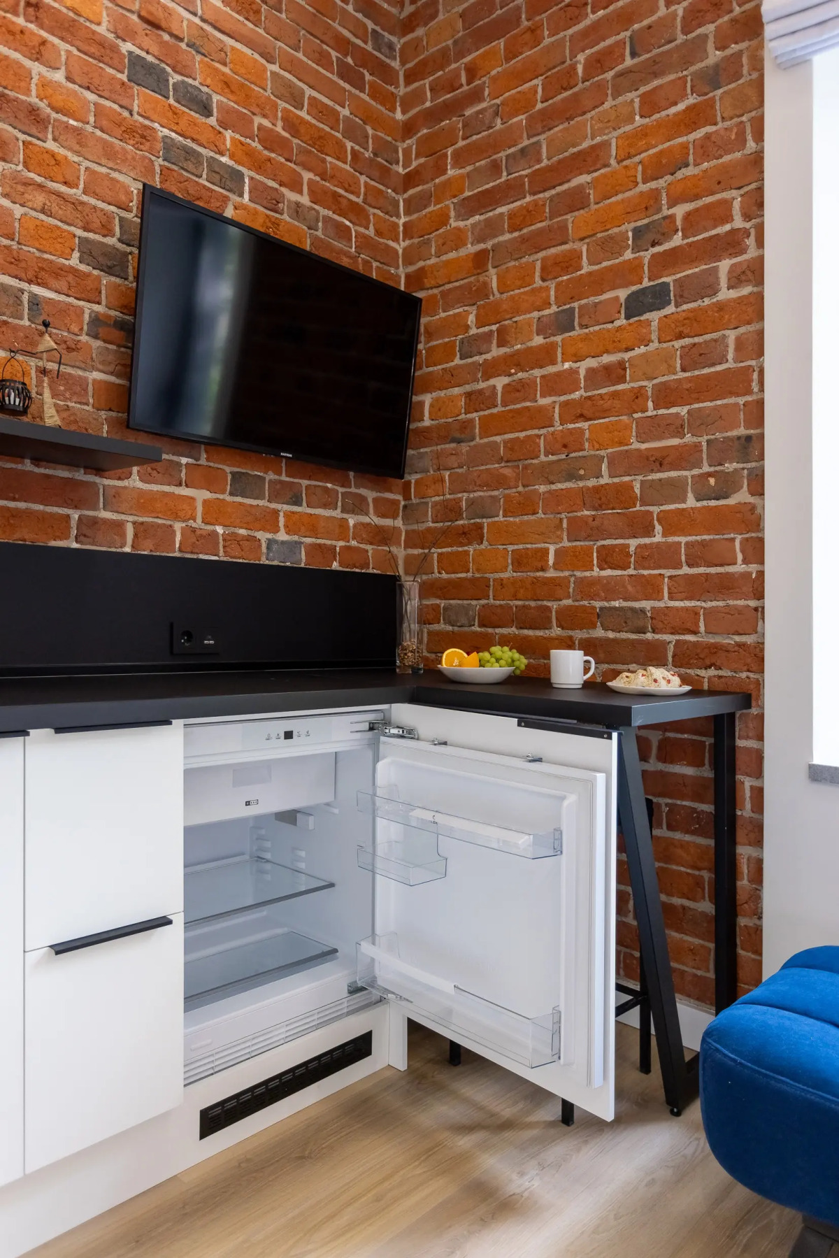 Апартаменты LikeHome Life - Полянка 1-й Хвостов Переулок