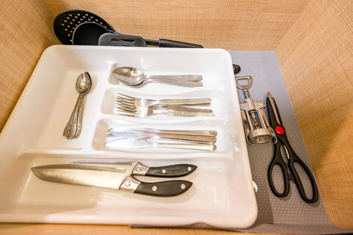 Квартира 1-к у залива на Маркова 8/1 от RentAp, 4 сп.места